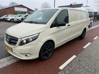 damaged commercial vehicles Mercedes Vito 114 CDI 100KW EXTRA LANG AUTOM.  AIRCO KLIMA EURO6 2019/1