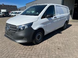 Unfall Kfz Van Mercedes Vito 114 CDI 100KW NEW MODEL!! LANG KLIMA CAMERA MBUX 2900KM! 2025/11