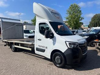 krockskadad bil bedrijf Renault Master 2.3 DCI 107KW  KOFFER LAADKLEP LBW KLIMA AIRCO 2021/12