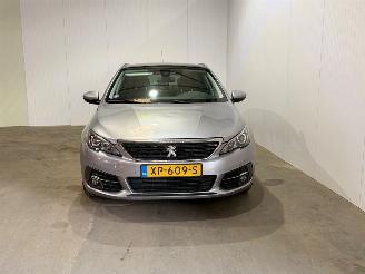 Peugeot 308 1.2 Puretech Blue Lease Executive picture 4
