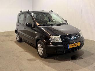 Vaurioauto  passenger cars Fiat Panda 1.2 Edizione Cool 2011/6