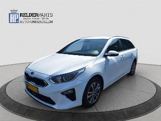 Schadeauto Kia Ceed 1.0 T-GDI 2019/11