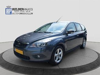 Coche accidentado Ford Focus 1.6 16V 2010/5