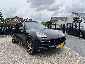 Porsche Cayenne 3.6 GTS PANO ORIGINAL NL NAP picture 2