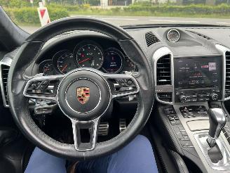 Porsche Cayenne 3.6 GTS PANO ORIGINAL NL NAP picture 24