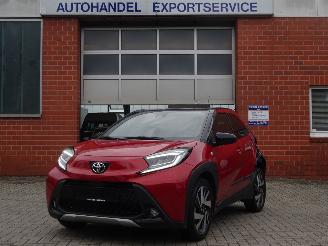 Coche accidentado Toyota Aygo JBL 53 kw Euro6, Navi, DAB+, Camera, Half leer,Cruise & Climate 2024/8