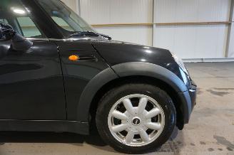 Mini Mini 1.6 66kW ONE SALT picture 24