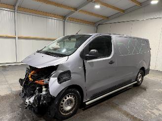 Peugeot e-Expert 75kWh 100kW  Long Premium picture 9