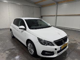 Peugeot 308 1.2 PureTech 81kW Blue Lease picture 3