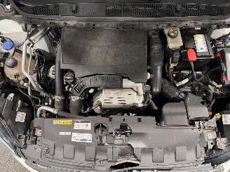 Peugeot 308 1.2 PureTech 81kW Blue Lease picture 25