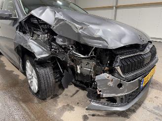 Skoda Octavia 1.5TSI 85kW MHEV Business Edition picture 22