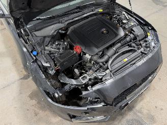 Jaguar XF 2.0D 132kW Automaat Camera Prestige Sportbrake picture 25