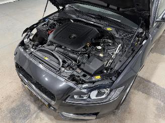 Jaguar XF 2.0D 132kW Automaat Camera Prestige Sportbrake picture 27