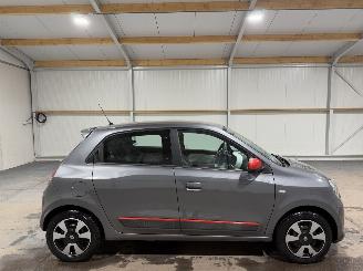 krockskadad bil auto Renault Twingo 1.0SCE 52kW Collection 2016/5