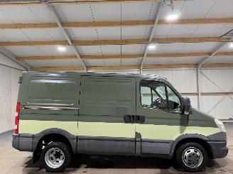 krockskadad bil bedrijf Iveco Daily 3.0D 35C 125kW Automaat Dubbellucht 17V 300 2014/1