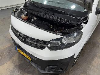 Opel Vivaro 2.0CDTI 90kW L2H1 DC Navi Edition picture 24