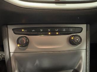 Opel Astra ST 1.0 77kW Automaat Online Edition picture 18