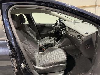 Opel Astra ST 1.0 77kW Automaat Online Edition picture 22