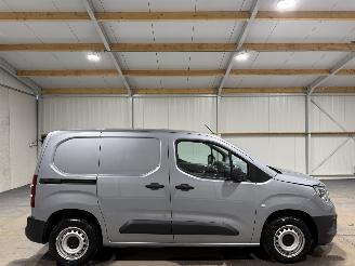 krockskadad bil bedrijf Opel Combo 1.5D 75kW Airco L1H1 Selection 2022/9