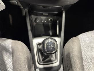 Kia Cee d 1.4CVVT 66kW Clima X-Ecutive picture 32