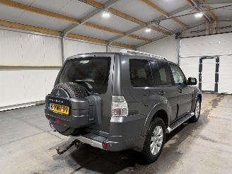 Mitsubishi Pajero 3.2 DI-D 147kW Automaat Leder 4X4 Instyle Side Window Van picture 6