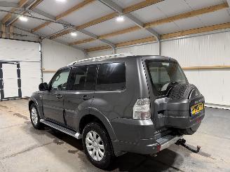 Mitsubishi Pajero 3.2 DI-D 147kW Automaat Leder 4X4 Instyle Side Window Van picture 12