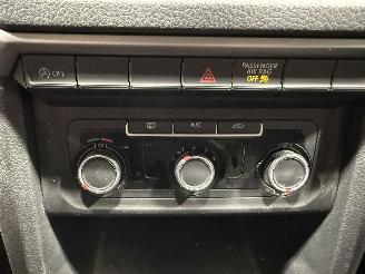 Volkswagen Amarok 3.0TDI 120kW 4WD Plus Cab 4-Motion picture 22