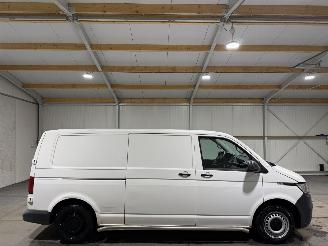 Vaurioauto  commercial vehicles Volkswagen Transporter 2.0TDI 81kW L2 Koelwagen 20PCS 2020/10