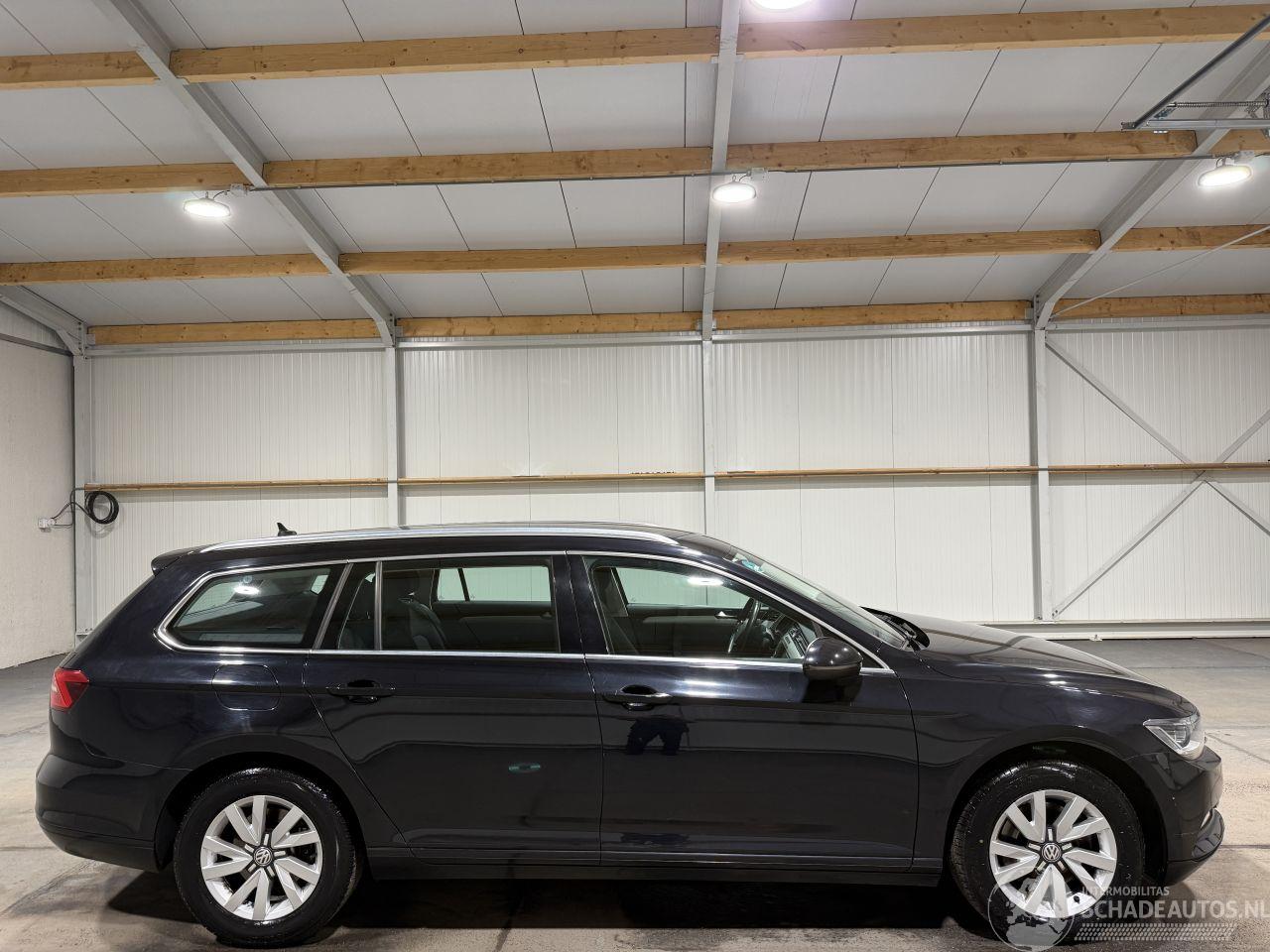 Volkswagen Passat 1.4TSI 92kW Business Edition Clima