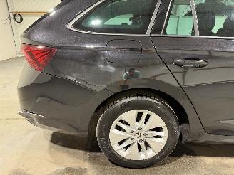 Skoda Octavia 1.0e-TFSI 81kW Automaat Pano Business Edition picture 32