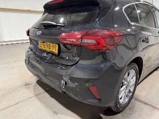 Ford Focus 1.0Ecoboost 92kW Hybrid Titanium picture 24