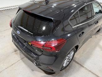 Ford Focus 1.0Ecoboost 92kW Hybrid Titanium picture 21