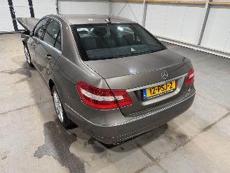 Mercedes E-klasse E200CGI 135kW Automaat Business Class Elegance picture 33