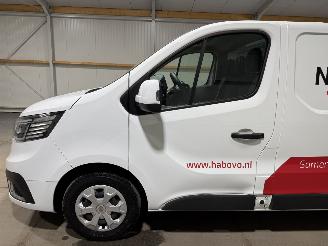 Renault Trafic 2.0DCi 81kW T27 Work Edition picture 13