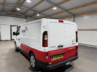 Renault Trafic 2.0DCi 81kW T27 Work Edition picture 12