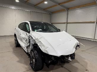 Volvo C-40 82kWh 185kW Single Motor Extended Range Plus picture 3