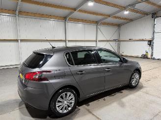 Peugeot 308 1.2PureTech 96kW Blue Lease Premium picture 5