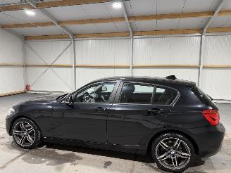 BMW 1-serie 120D 140kW Automaat High Executive picture 11