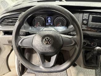 Volkswagen Transporter 2.0TDI 81kW L2H1 Koelwagen picture 14