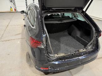 Skoda Octavia 1.0TSI 81kW Business Plus Edition Plus Pano picture 25