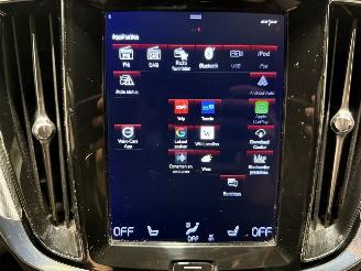 Volvo V-60 2.0T6 Recharge 186kW AWD R-Design picture 40