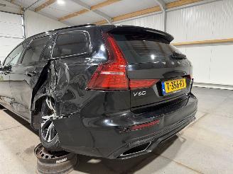 Volvo V-60 2.0T6 Recharge 186kW AWD R-Design picture 26