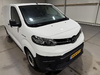 Toyota Proace 50kWh Electric Worker 100kW picture 19