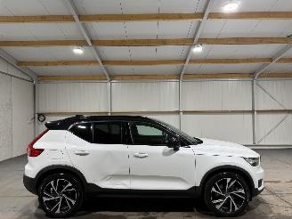 skadebil auto Volvo XC40 T5 1.5 132kW Automaat Pano Twin Engine R-Design 2020/2