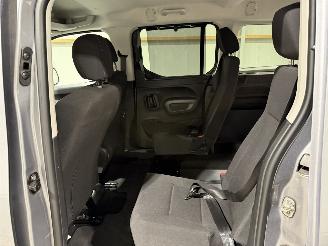 Toyota ProAce CITY INVALIDE ROLSTOELAUTO  1.2Turbo 81kW Active Long picture 39