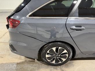Kia Ceed 1.6GDI PHEV 77kW Automaat DynamicPlusLine picture 16