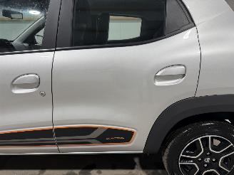 Dacia Spring 27kWh Comfort Plus 33kW picture 25