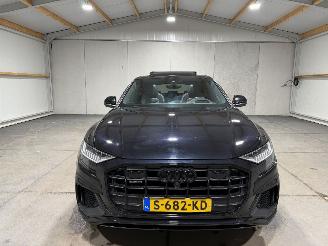 Audi Q8 60 3.0TFSIe 250kW Quattro Competition Pano Luchtvering picture 4