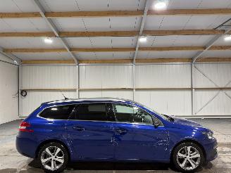 Unfallwagen Peugeot 308 1.2PureTech 96kW Automaat Blue Lease Premium 2018/8