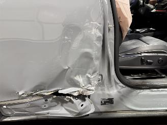 Volkswagen ID.4 77kWh 150kW First MAX picture 26